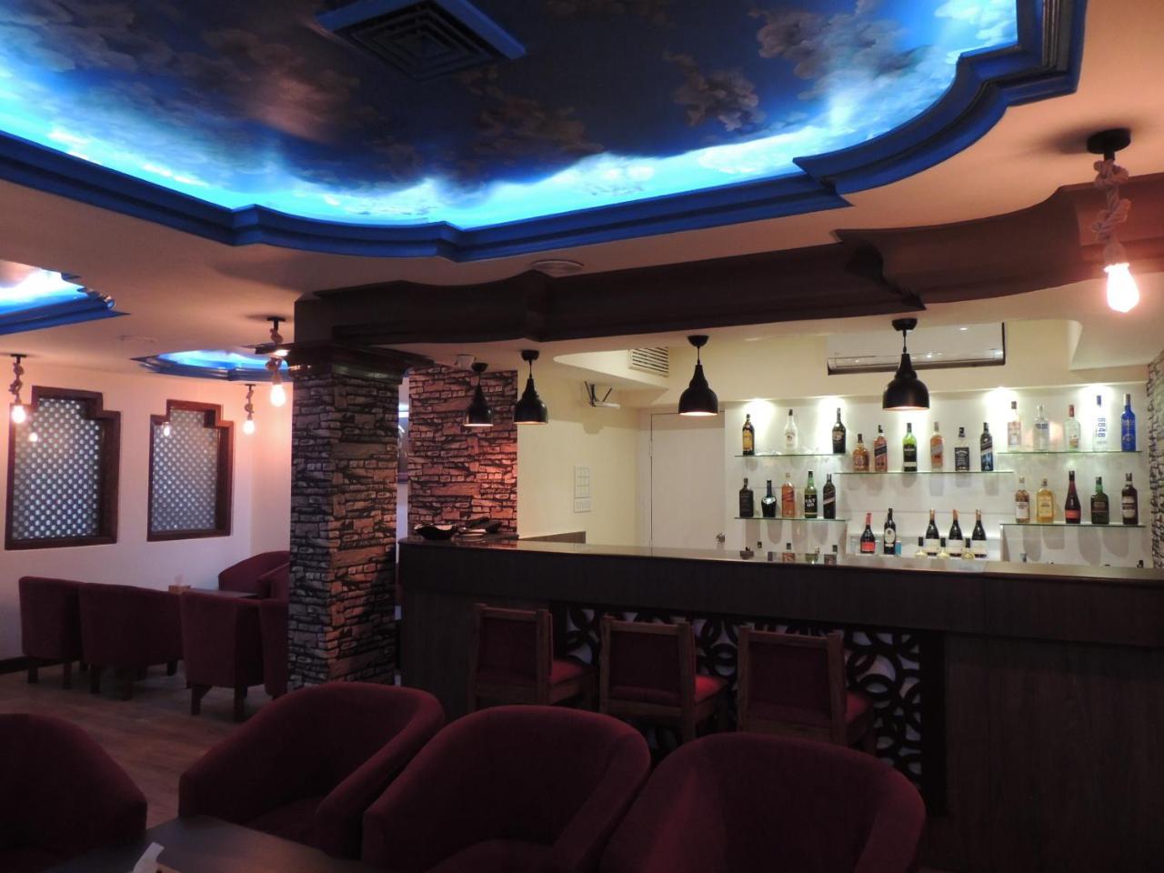 Hotel Nirvana Bhairāhawā Εξωτερικό φωτογραφία